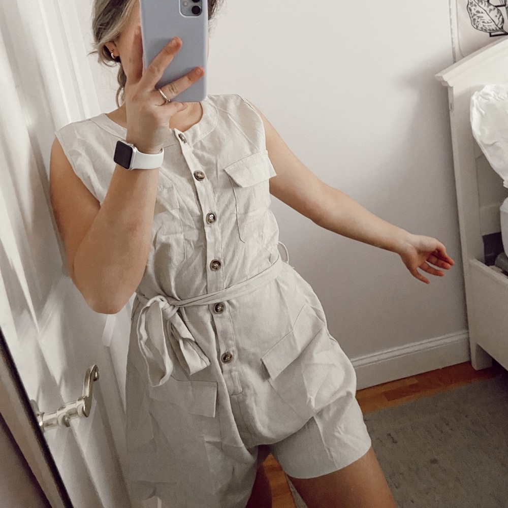 Linen Romper - Picture 6 of 7